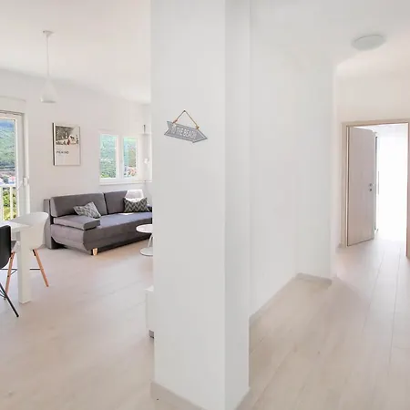 Διαμέρισμα Bacan Family *