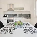 Apartament Bacan Family