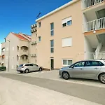 Bacan Family Apartament