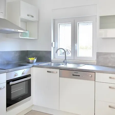 דירה Bacan Family *