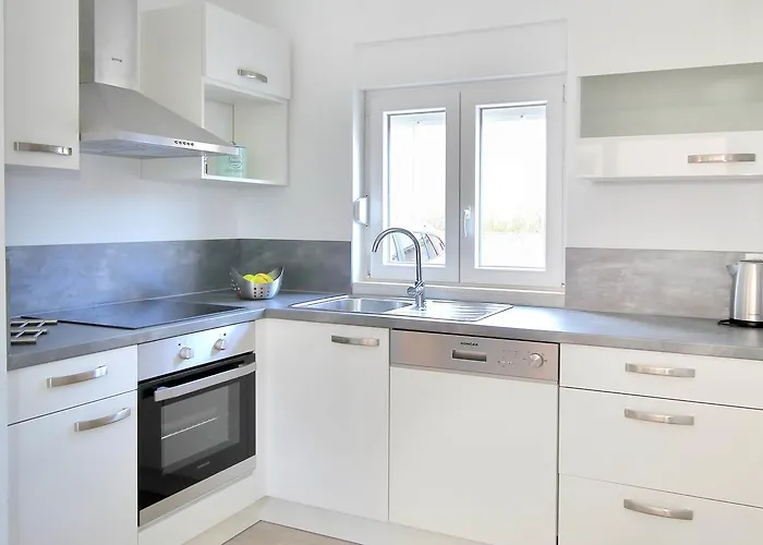 Lägenhet Bacan Family *