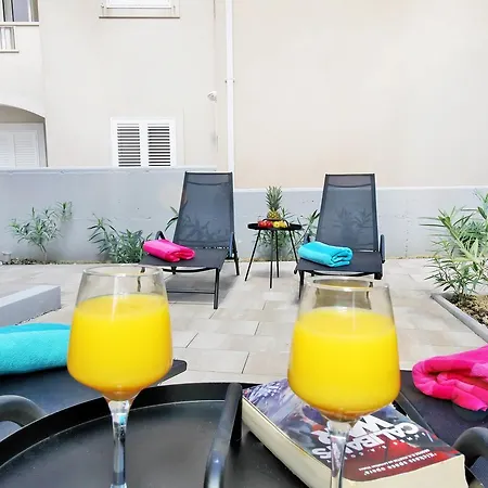 Bacan Family Appartement *