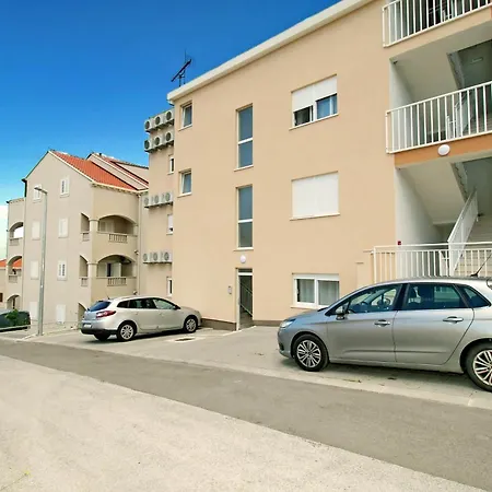 Bacan Family Appartement